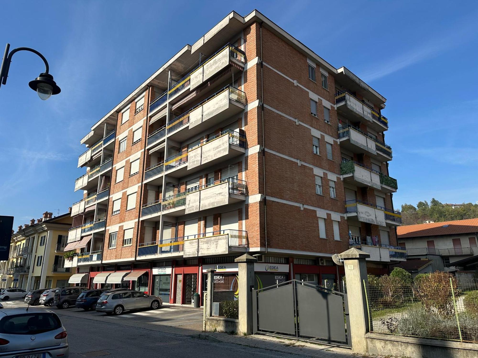 Affordable 3 Roms Appartment With Special Price Summer 2025 Dogliani Buitenkant foto
